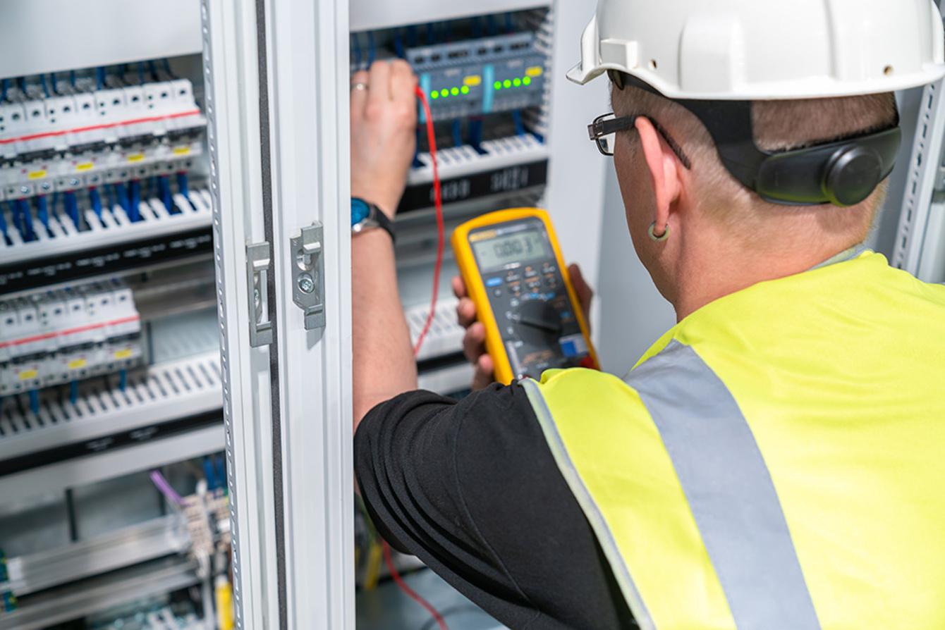 Elektroanlagen-Kontrolle bei Elektroinstallation R. Mittag GmbH in Großkmehlen